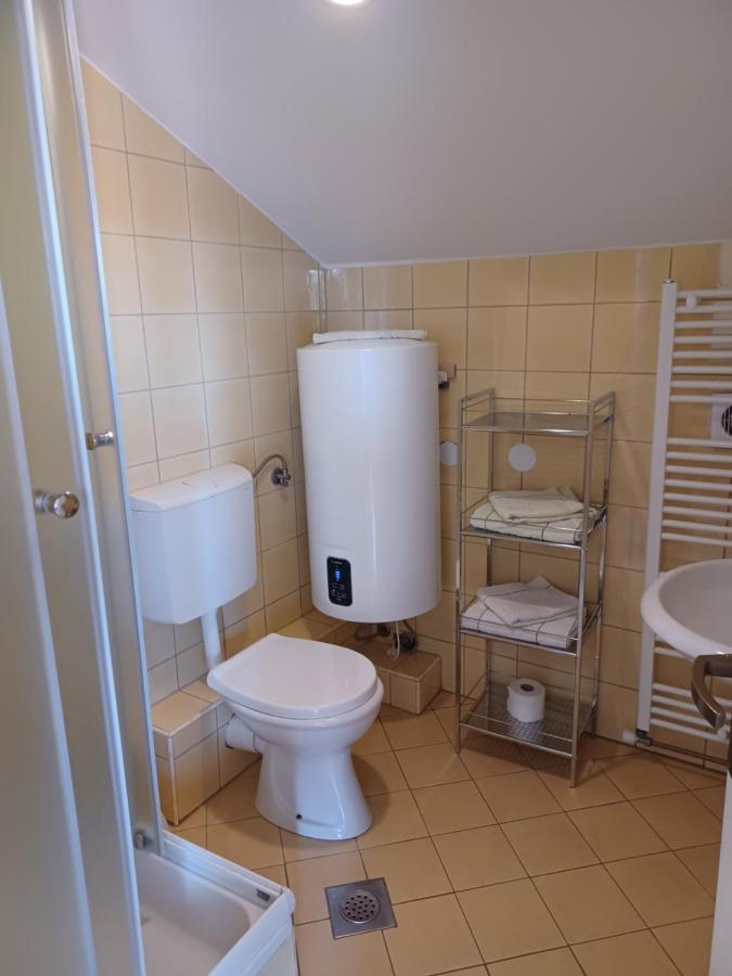 Apartman Alen Podhum 外观 照片